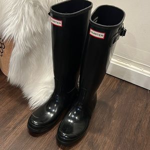Hunter rain boots